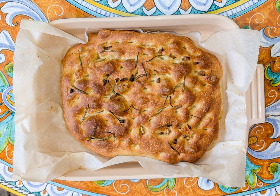 Domácí focaccia na plechu, i bez pece